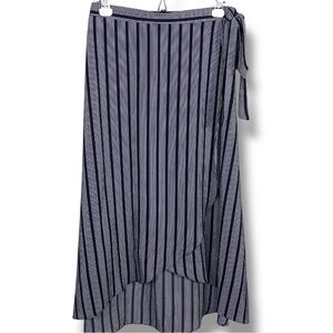 Medium Green Envelope Navy Blue White Striped Flowy Skirt Tie Accent Elastic